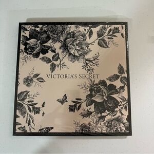 Victoria’s secret Gift box